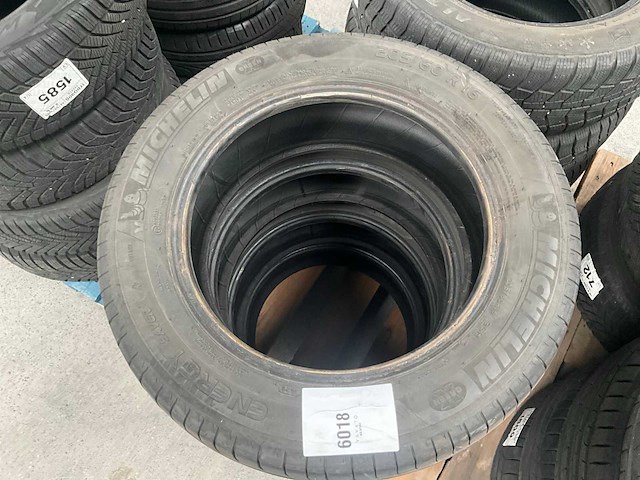 Michelin - green - car tyre (4x) - afbeelding 2 van  5