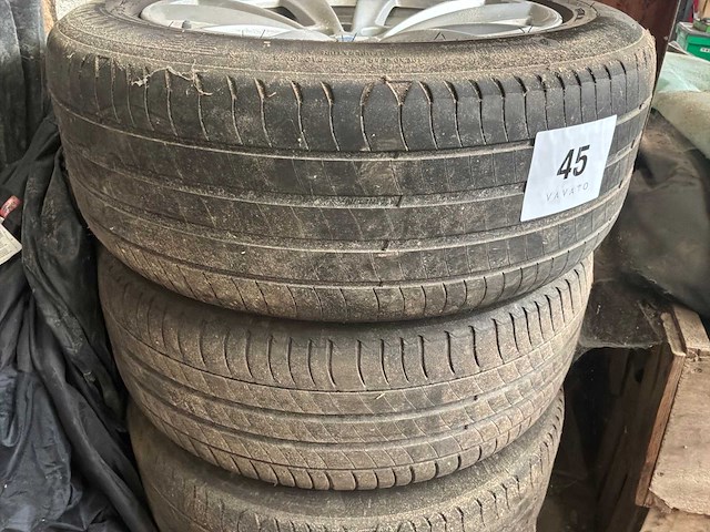 Michelin 225/55 r17 101y autoband voor bmw (4x) - afbeelding 4 van  5