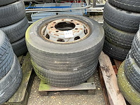 Michelin 245/70 r 19.5 xze vrachtwagen band, wiel en velg (2x) - afbeelding 1 van  2