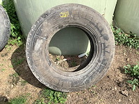 Michelin band 235/75r17.5 - afbeelding 1 van  3