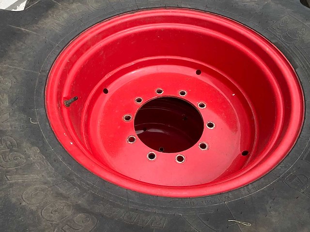 Michelin band op velg 600/65 r28 (2x) - afbeelding 3 van  12