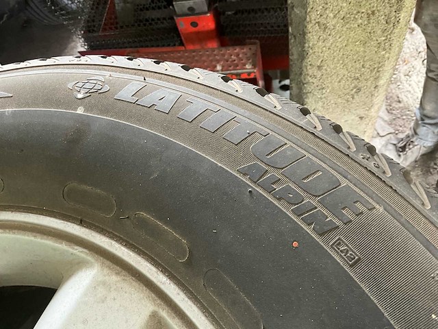 Michelin latitude alpin - 4 winterwielen - afbeelding 6 van  8