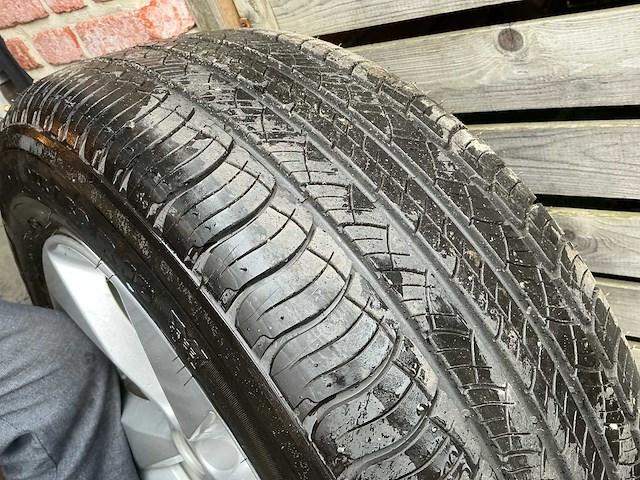 Michelin lattitude tour hp autoband voor jaguar (4x) - afbeelding 3 van  3