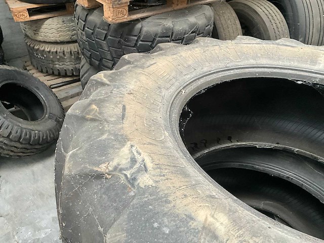 Michelin m108 tractorband (2x) - afbeelding 3 van  7