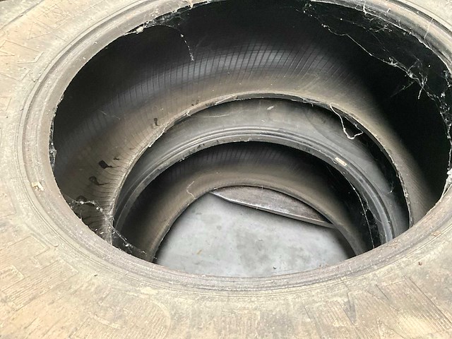 Michelin m108 tractorband (2x) - afbeelding 4 van  7