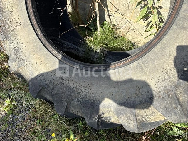 Michelin mega x 710/75 r34 banden - afbeelding 1 van  5