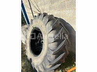 Michelin mega x 710/75 r34 banden - afbeelding 3 van  5