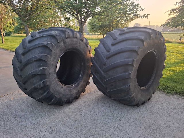 Michelin mega x bib banden, velgen & velgen - afbeelding 1 van  5