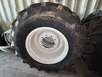 Michelin multibib 540/65r28 op valtra velg tractor banden (2x)
