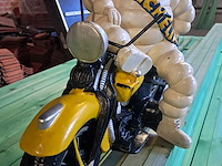 Michelin op motor l 450 mm b 200 mm h 330 mm - afbeelding 2 van  5