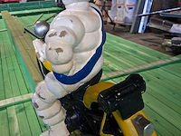 Michelin op motor l 450 mm b 200 mm h 330 mm - afbeelding 5 van  5