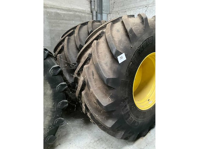 Michelin tractorband met velg (2x) - afbeelding 2 van  8