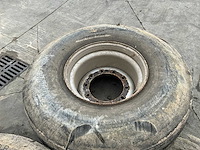 Michelin vrachtwagenband met velg (2x) - afbeelding 17 van  17