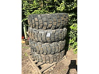 Michelin x vrachtwagenband / militaire band (4x) - afbeelding 2 van  7