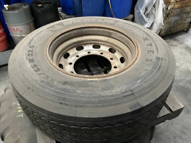 Michelin xte3 radiaalband - afbeelding 2 van  8