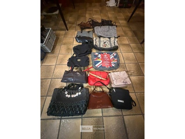 Micky mouse handtassen + divers - afbeelding 1 van  4