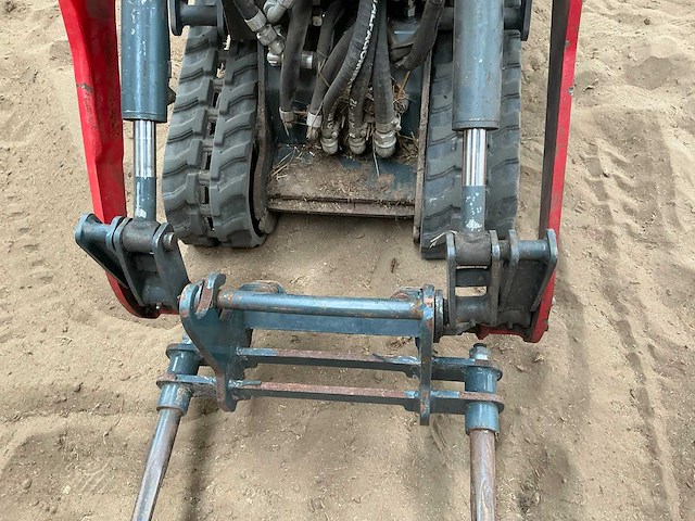 Micro bull pro ii 200 mini lader - afbeelding 4 van  15