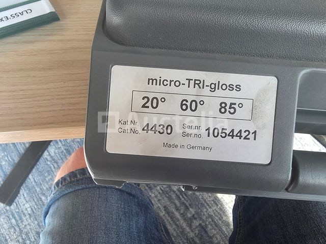 Micro-tri-gloss - afbeelding 3 van  5