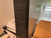 Microboards cd/dvd duplicator toren - afbeelding 2 van  3