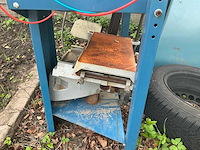 Microcom assambleuse deuvelinvoermachine - afbeelding 9 van  9