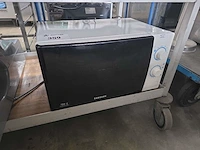 Microgolfoven samsung me711k