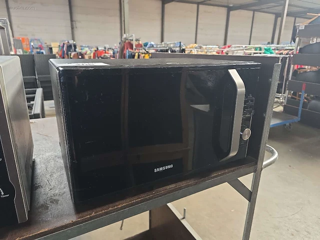 Microgolfoven samsung ms28j5255ub - afbeelding 1 van  3