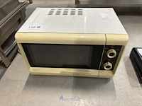 Microgolfoven whirlpool