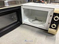 Microgolfoven whirlpool - afbeelding 3 van  3