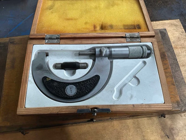 Micrometer (4x) - afbeelding 1 van  5