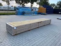 Midden europees grenen - overhangend rabatdeel 5000x145x18mm (168x) - afbeelding 1 van  1