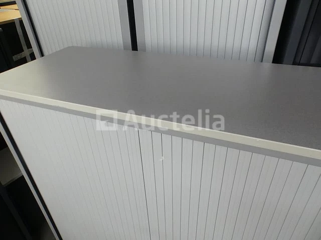 Midden-hoge garderobe met luiken - afbeelding 5 van  5