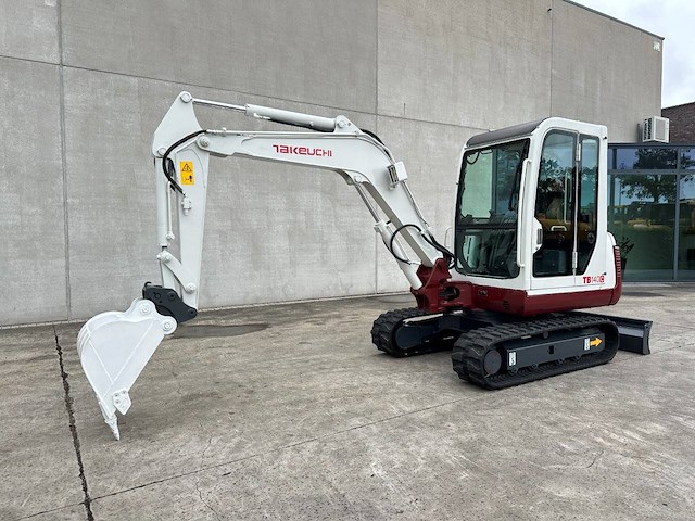 Midigraafmachine takeuchi tb140c diesel 2014 - afbeelding 1 van  1