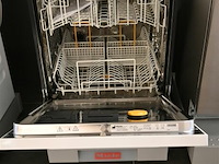Miele afwasmachine - afbeelding 2 van  4