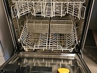 Miele afwasmachine - afbeelding 3 van  4