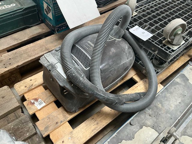 Miele complete c3 stofzuiger - afbeelding 2 van  3