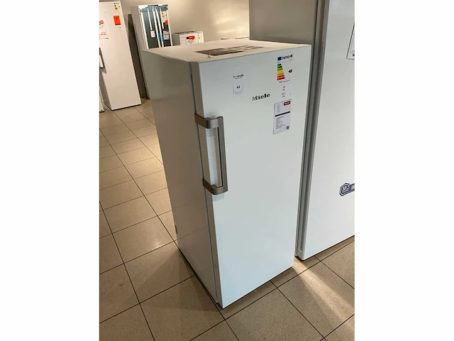 Miele fn 4722 e vriezer - afbeelding 3 van  6