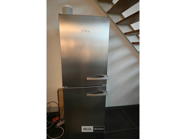 Miele koelkast/ diepvriezer - afbeelding 1 van  4