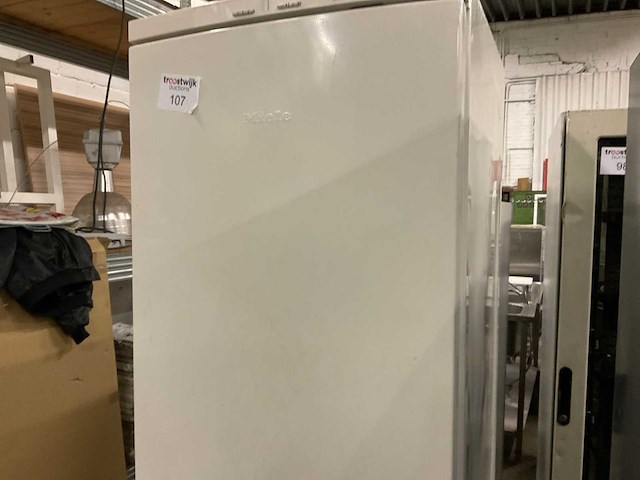 Miele koelkast - afbeelding 9 van  10