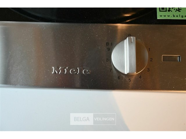 Miele kookplaat met wok - afbeelding 2 van  3