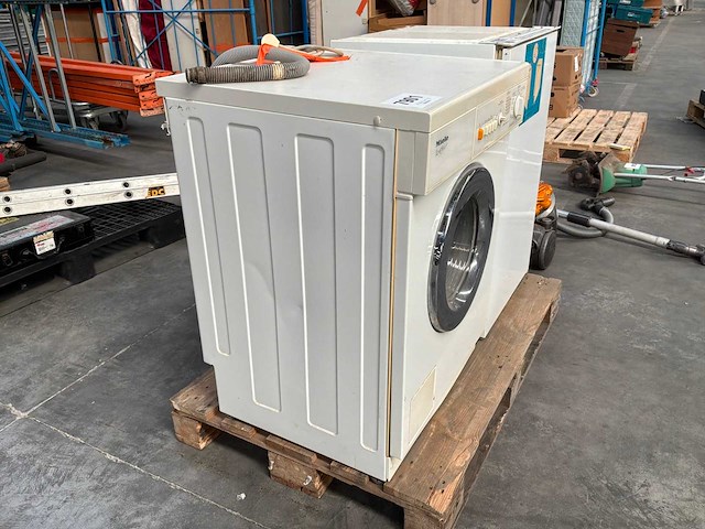 Miele nova stella a wasmachine - afbeelding 2 van  5
