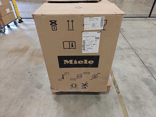 Miele pfd 401 u dos met extra kunststofrekken vaatwasser - afbeelding 2 van  8