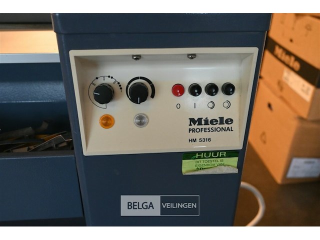 Miele professionele strijkmachine - afbeelding 4 van  5