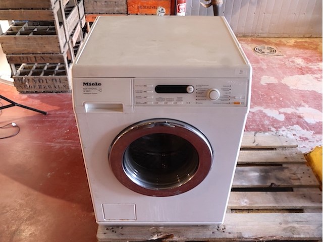 Miele wasmachine - afbeelding 2 van  7