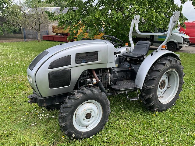 Mihandra minitractor - afbeelding 1 van  23