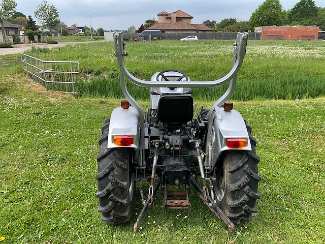 Mihandra minitractor - afbeelding 19 van  23