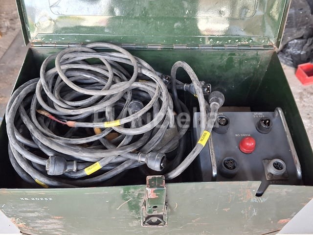 Mijnendetector en verlichting voor militaire kampen - afbeelding 2 van  10