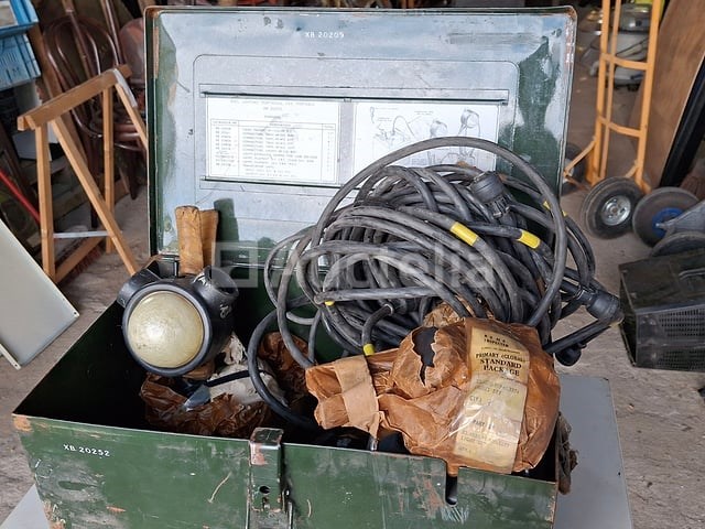 Mijnendetector en verlichting voor militaire kampen - afbeelding 6 van  10