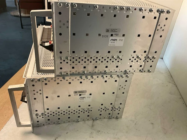 Mikro elektronik cpci-bgtr 4he stuurrack (2x) - afbeelding 3 van  7