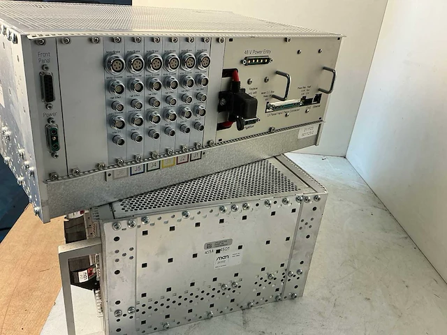 Mikro elektronik cpci-bgtr 4he stuurrack (2x) - afbeelding 4 van  7