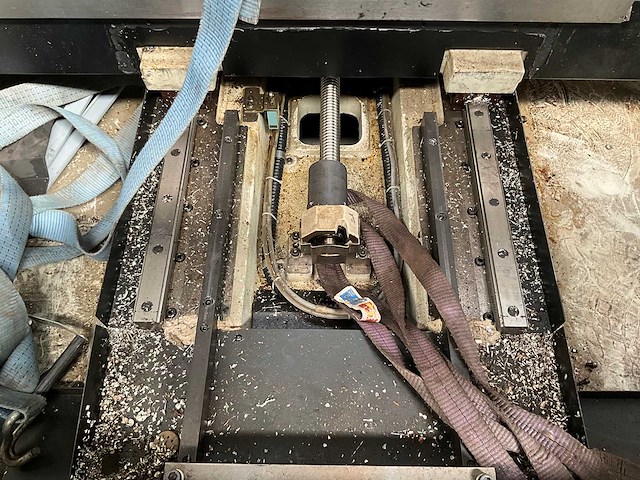 Mikron - vce750 - verticale machinecentra - afbeelding 5 van  5